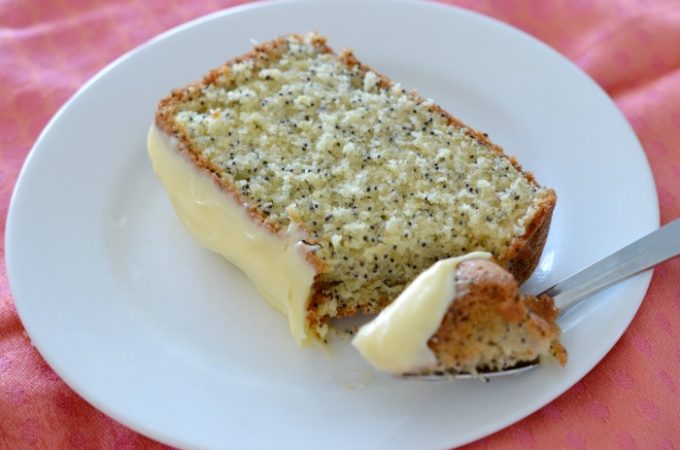 Oh yum! Got your Thermomix and ready to get baking? Here’s 10 awesome Thermomix cake recipes to try. This is a lemon and poppyseed Thermomix cake by the lovely ThermoBliss girls. Get the recipe here...