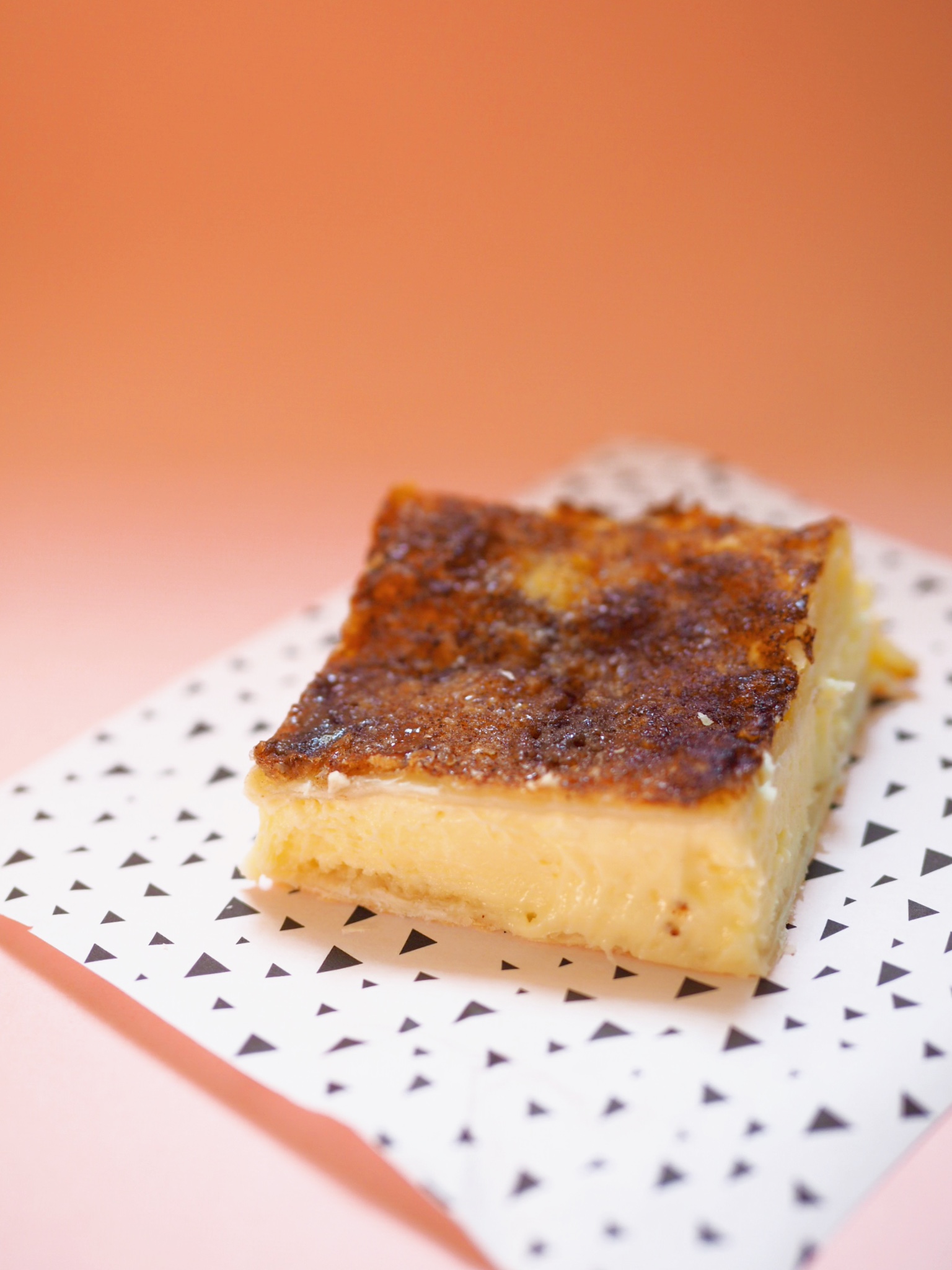Holy smokes! You're gonna love these Mexican Cheesecake Bars. The pastry. The cinnamon. The cheesecake. Awesome! ?