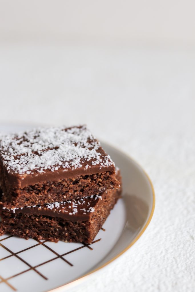 Easy Chocolate Slice Recipe Fat Mum Slim