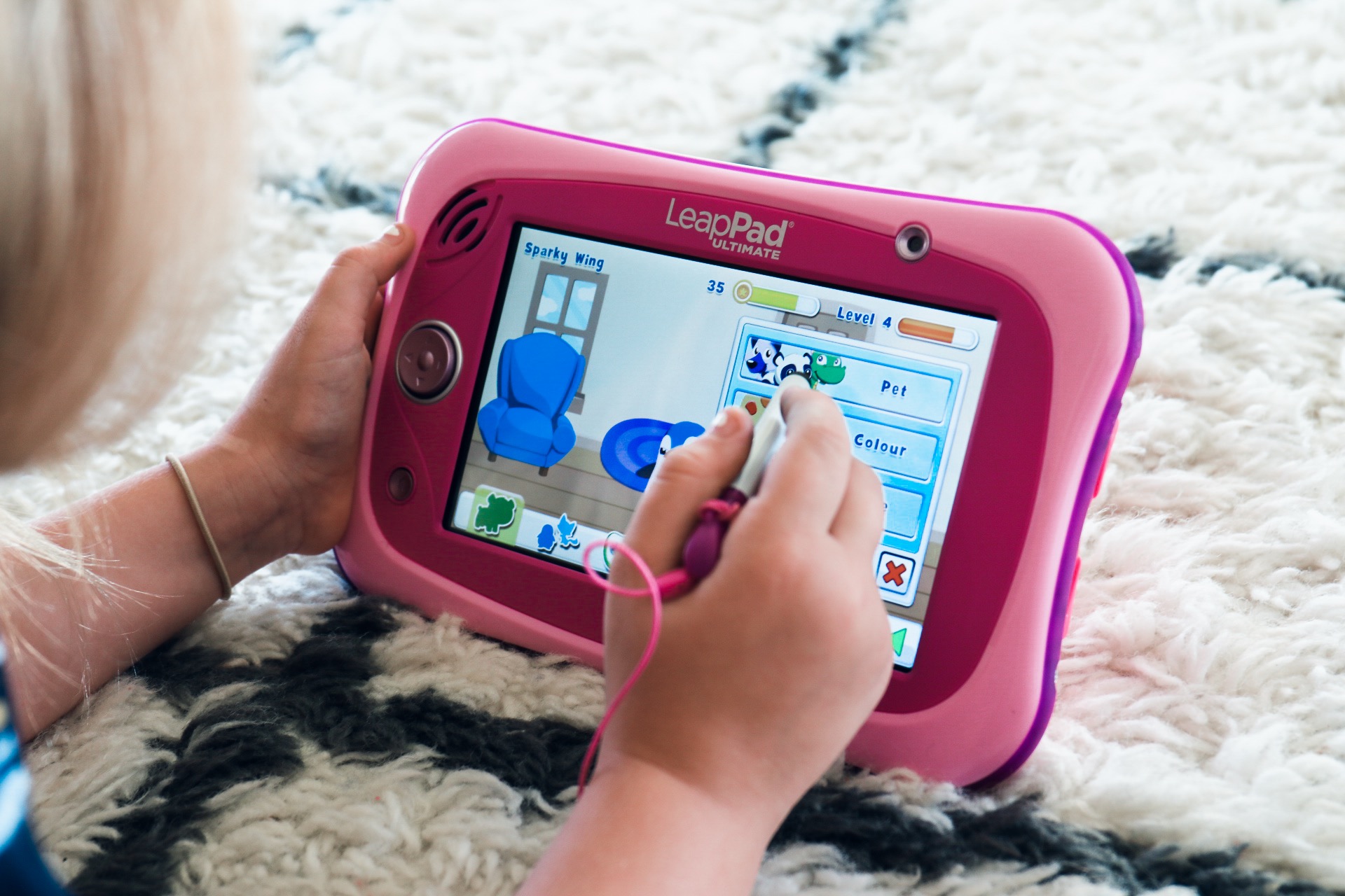 Win a LeapFrog LeapPad Ultimate Ready for School tablet! - Fat Mum