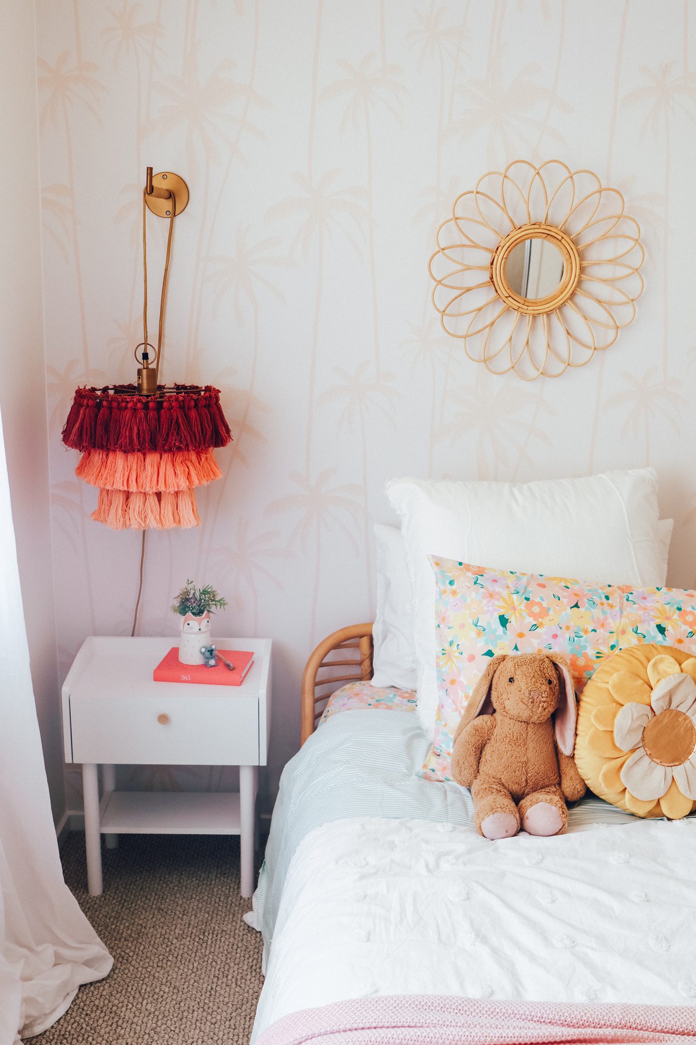 Lucy Long Healthcare: Lulu gets a new bedroom makeover!