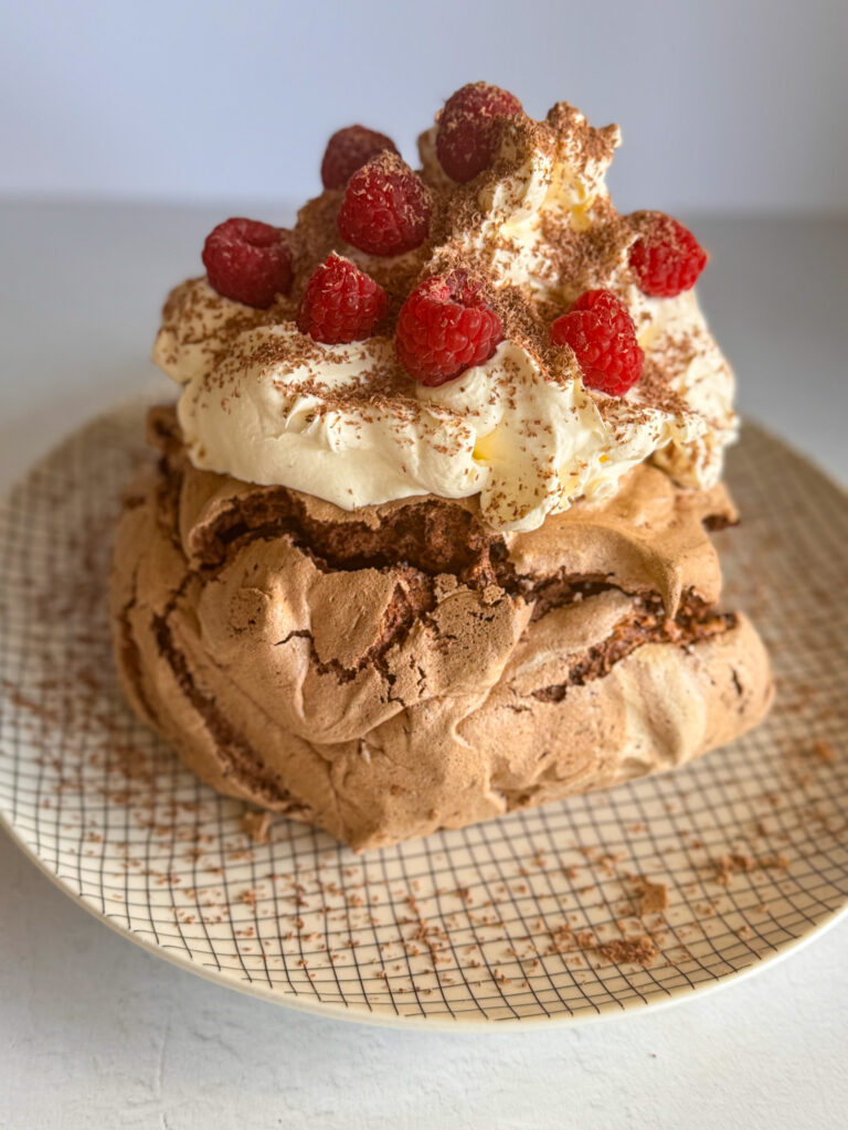 Air-fryer Chocolate Pavlova