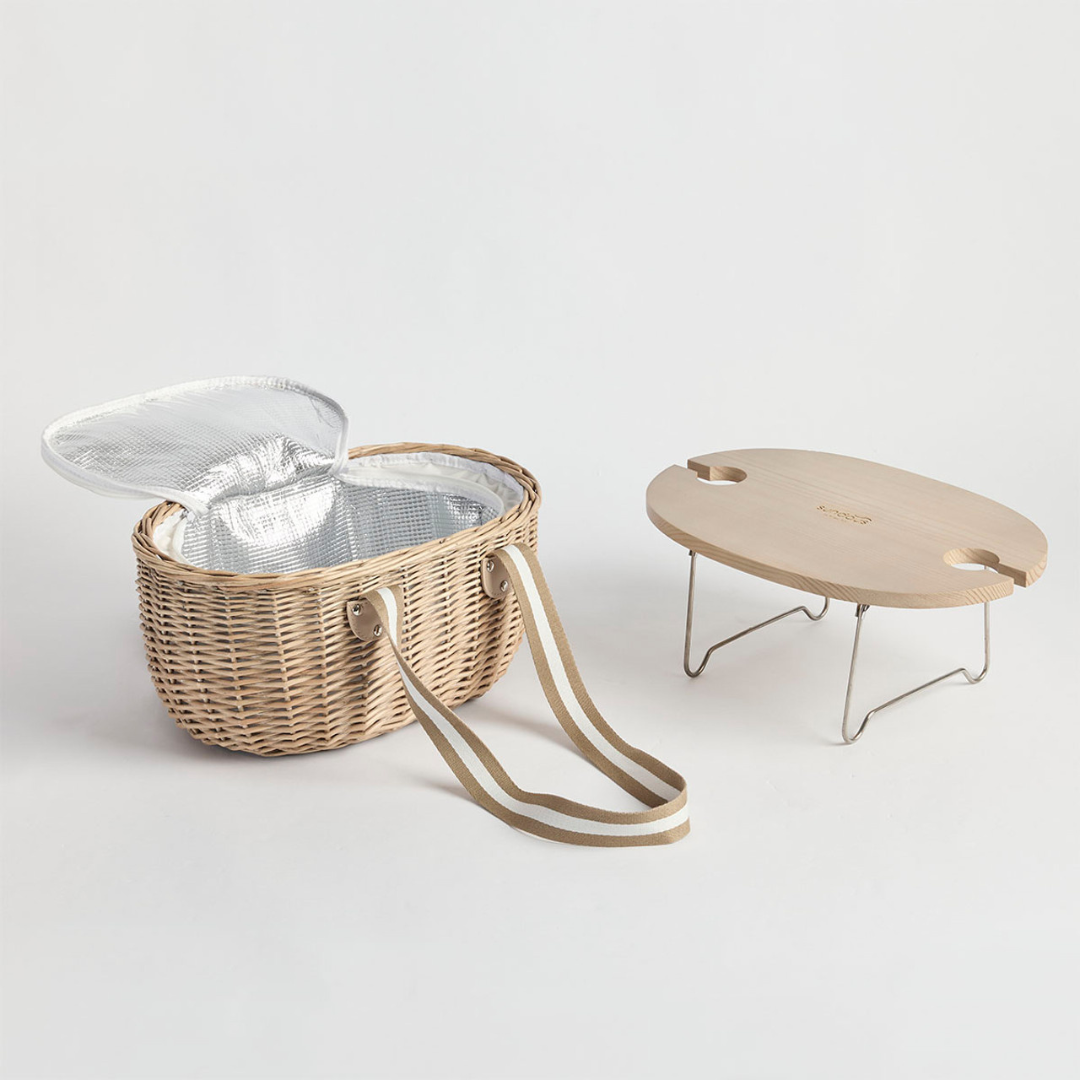 Pillow Talk picnic baskets