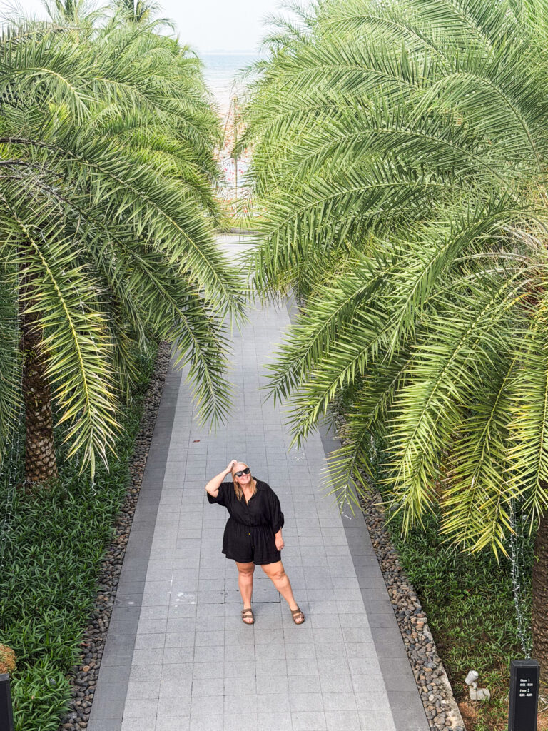 Phuket Marriott Resort and Spa Nai Yang Beach - walk down to pool area