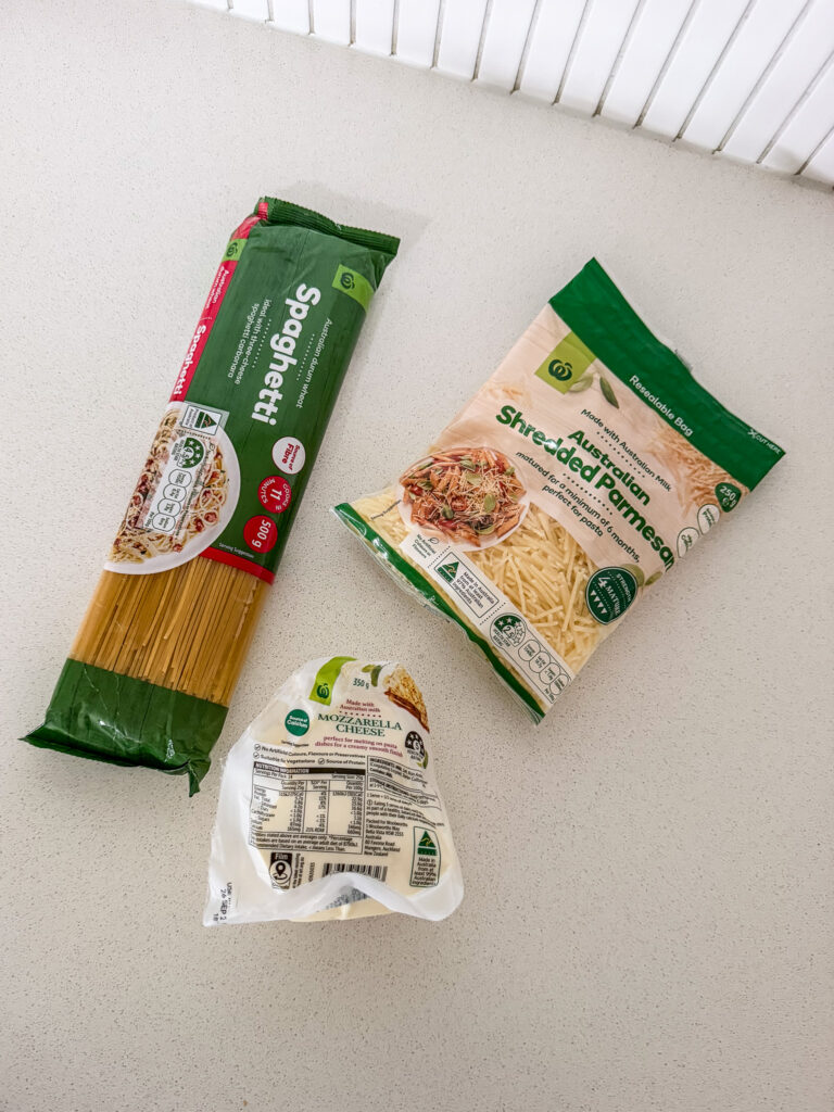 Bolognese Pasta Bake ingredients