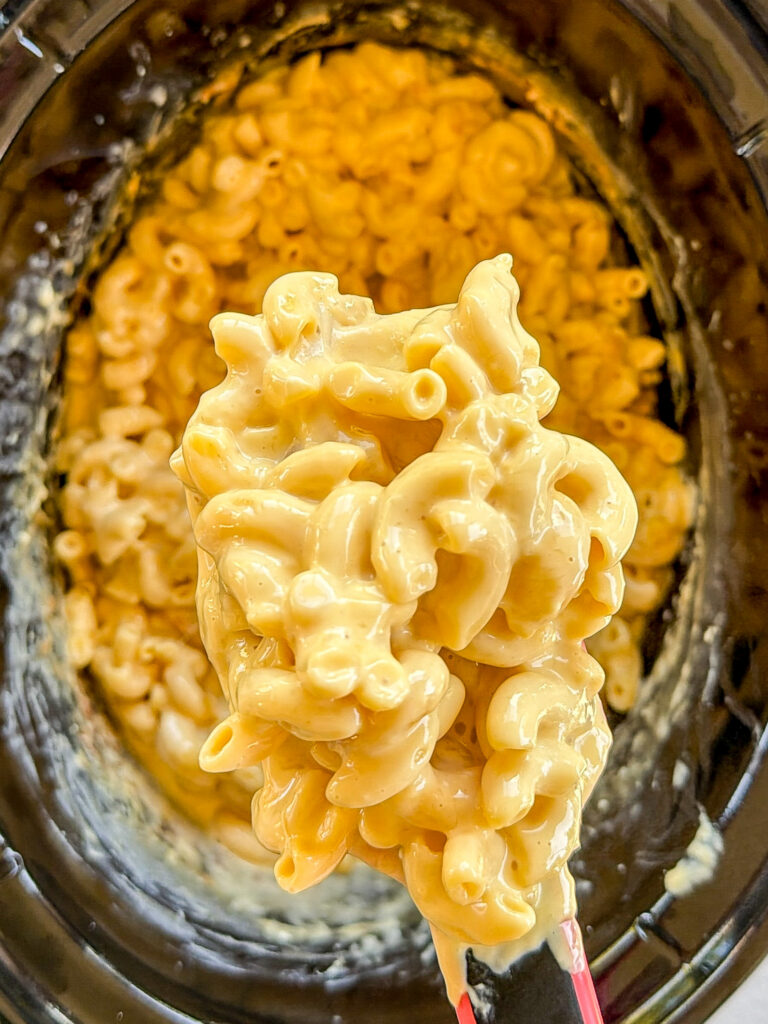 Slow cooker mac and cheese 